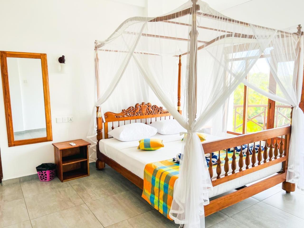 Hotel Twenty-Two Weligambay Weligama Exterior foto