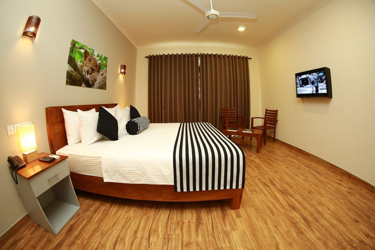 Hotel Twenty-Two Weligambay Weligama Exterior foto