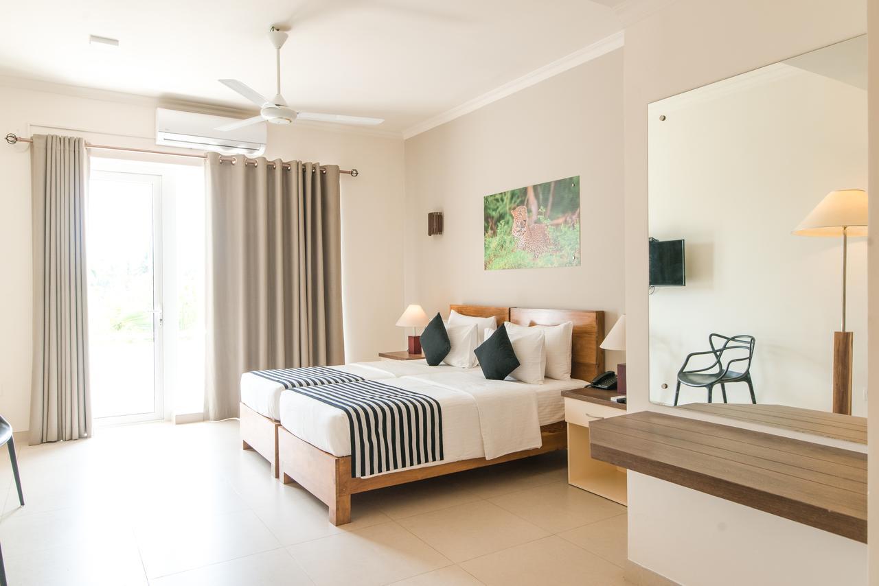 Hotel Twenty-Two Weligambay Weligama Exterior foto